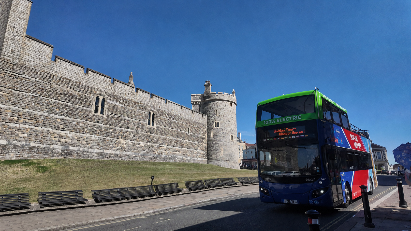 Windsor Hop on Hop off with Cruise or Windsor Castle entry