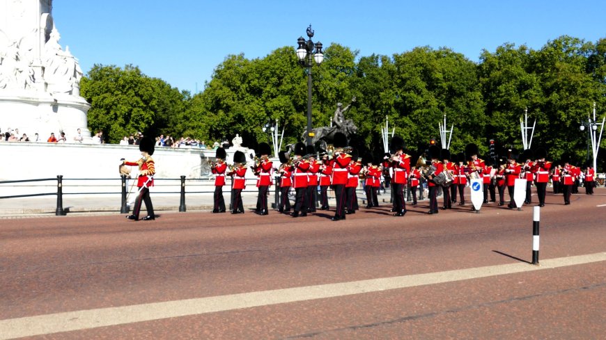 Experience the Changing of the Guard