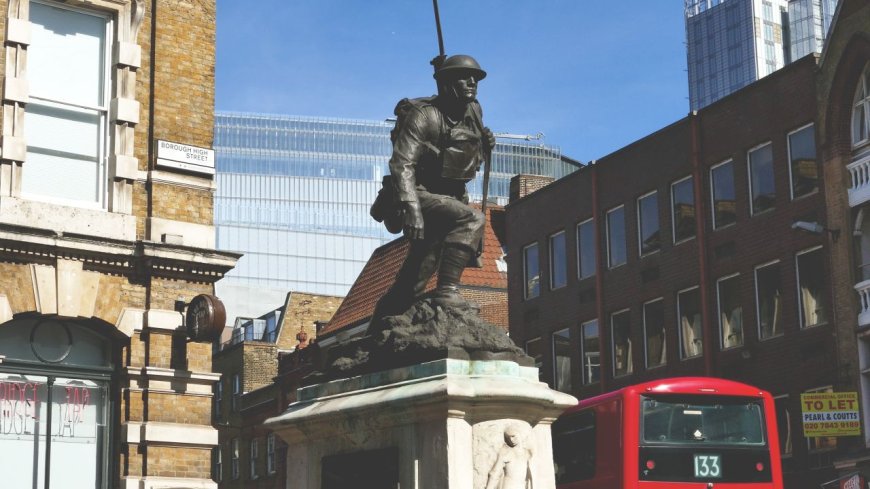 Browse  the food stalls in Borough Market