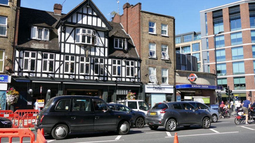 Browse  the food stalls in Borough Market